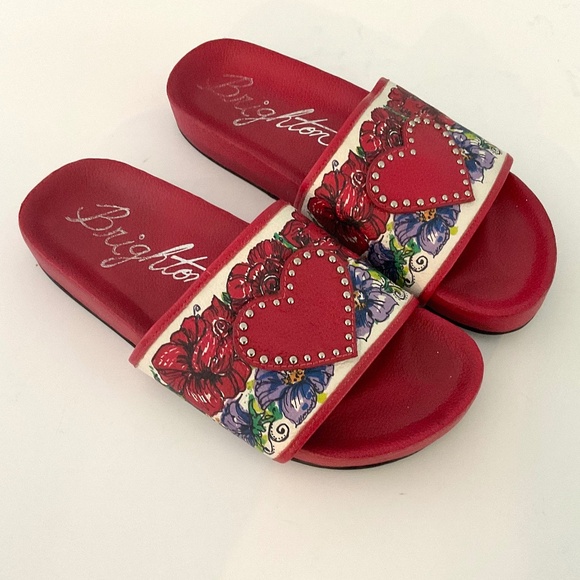 BRIGHTON Red Heart Floral Leather Slides Size 6 - Picture 2 of 6